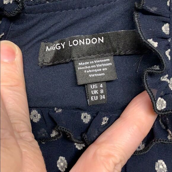 Maggy London Tie Waist Dress - Picture 6 of 7